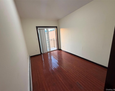 8440 102nd Avenue - Photo Thumbnail 3
