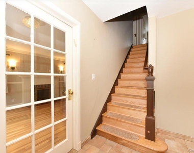 7503 196th Street - Photo Thumbnail 1