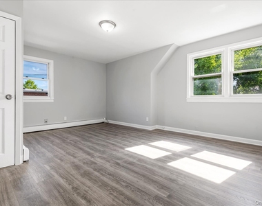 59-11 157th Street - Photo Thumbnail 7