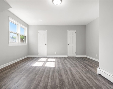 59-11 157th Street - Photo Thumbnail 8