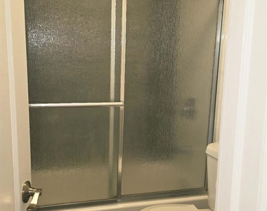 155-41 115th Avenue - Photo Thumbnail 5