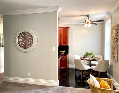 140 Broadway - Photo Thumbnail 3
