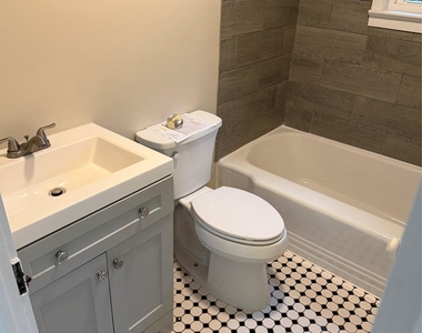 70 Westchester Avenue - Photo Thumbnail 6