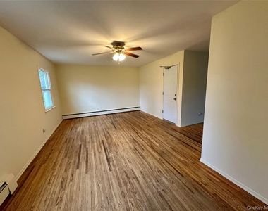 74 Clifton Place - Photo Thumbnail 3
