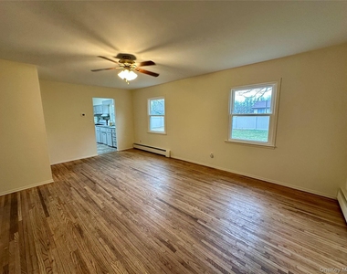 74 Clifton Place - Photo Thumbnail 6