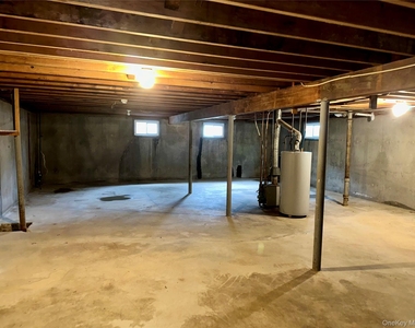 74 Clifton Place - Photo Thumbnail 10