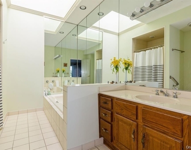 34 Harbour Drive - Photo Thumbnail 11