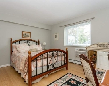 22 N Forest Avenue - Photo Thumbnail 14