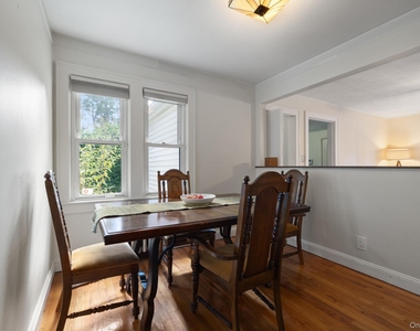 12 Ingersoll Street - Photo Thumbnail 8