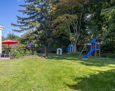 12 Ingersoll Street - Photo Thumbnail 25
