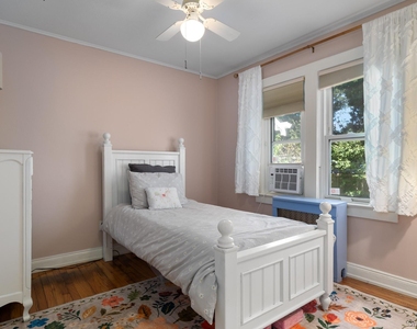 12 Ingersoll Street - Photo Thumbnail 15