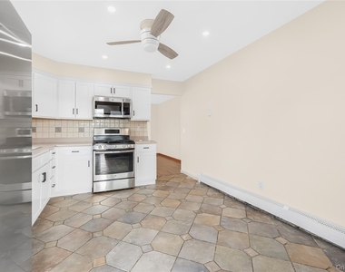99 Clarendon Avenue - Photo Thumbnail 10