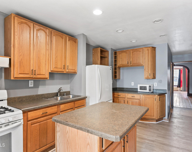 89 2nd Avenue - Photo Thumbnail 17