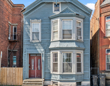 89 2nd Avenue - Photo Thumbnail 1