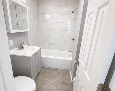 49 Lincoln Court - Photo Thumbnail 4