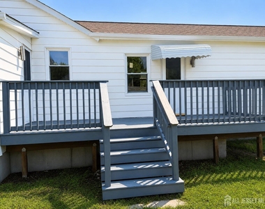49 Lincoln Court - Photo Thumbnail 5