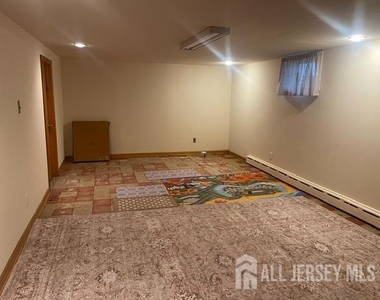 47 South Walnut Avenue - Photo Thumbnail 13