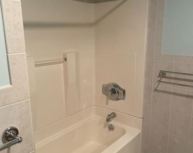 47 South Walnut Avenue - Photo Thumbnail 8