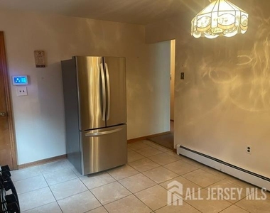 47 South Walnut Avenue - Photo Thumbnail 5