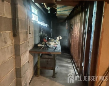 47 South Walnut Avenue - Photo Thumbnail 17