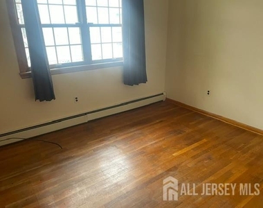 47 South Walnut Avenue - Photo Thumbnail 9