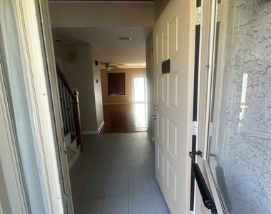 74 Carriage Place - Photo Thumbnail 12