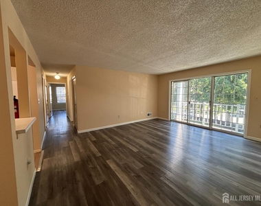 279 Kempsey Drive - Photo Thumbnail 1