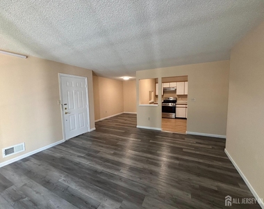 279 Kempsey Drive - Photo Thumbnail 4