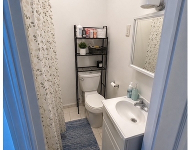 814 Marcy Avenue - Photo Thumbnail 4