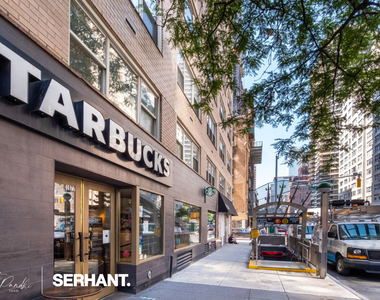 301 E 63rd Street - Photo Thumbnail 18