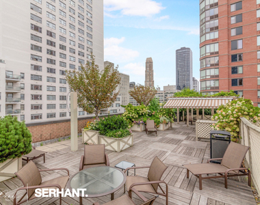 301 E 63rd Street - Photo Thumbnail 12