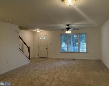 55 Mabel Lane - Photo Thumbnail 8