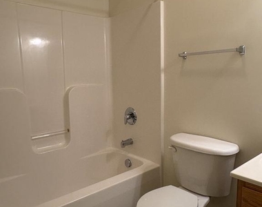 55 Mabel Lane - Photo Thumbnail 14