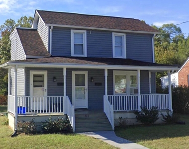 316 W 9th Street - Photo Thumbnail 1