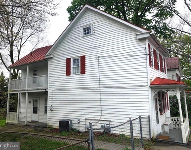 211 E Boscawen Street - Photo Thumbnail 14