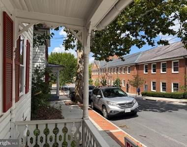 211 E Boscawen Street - Photo Thumbnail 20
