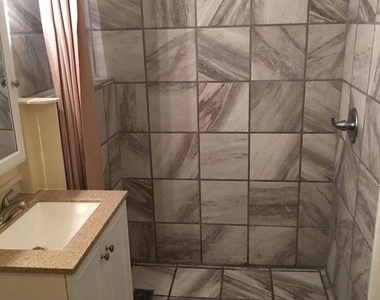 211 E Boscawen Street - Photo Thumbnail 11