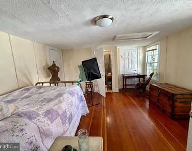 211 E Boscawen Street - Photo Thumbnail 6