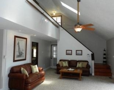 55 Bayview - Photo Thumbnail 4