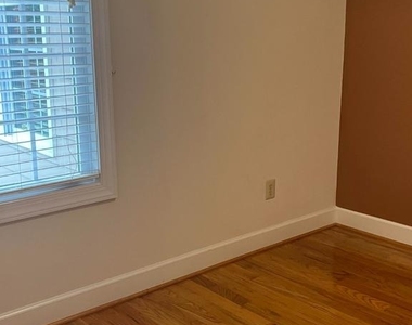 1040 Sun Poppy Court - Photo Thumbnail 25
