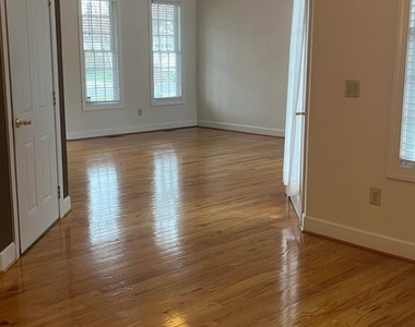 1040 Sun Poppy Court - Photo Thumbnail 35