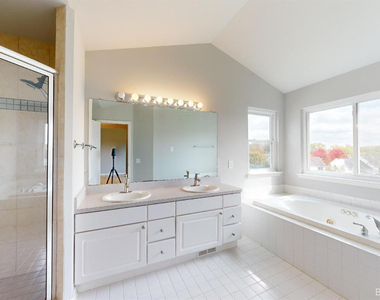 2844 Chaseway Court - Photo Thumbnail 16