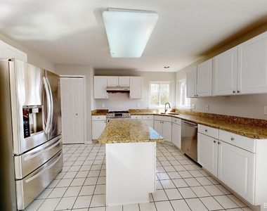 2844 Chaseway Court - Photo Thumbnail 9