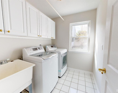 2844 Chaseway Court - Photo Thumbnail 6