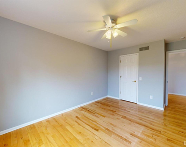 2844 Chaseway Court - Photo Thumbnail 24