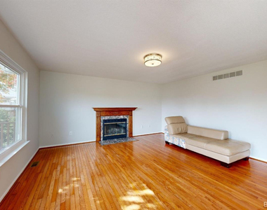2844 Chaseway Court - Photo Thumbnail 7