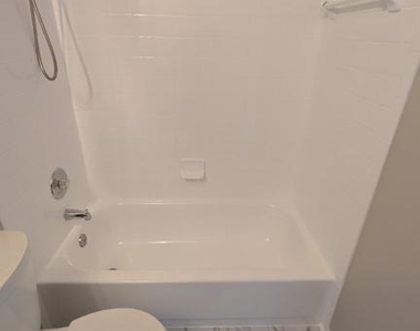 16303 Taconic Circle - Photo Thumbnail 27