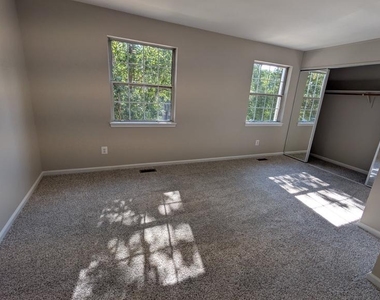 16303 Taconic Circle - Photo Thumbnail 36