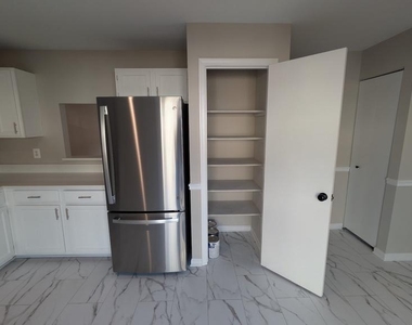 16303 Taconic Circle - Photo Thumbnail 20