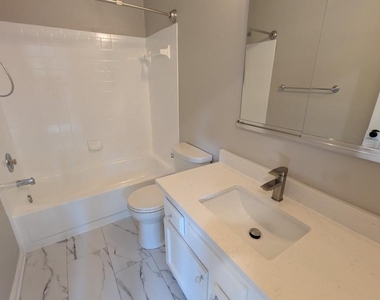 16303 Taconic Circle - Photo Thumbnail 37